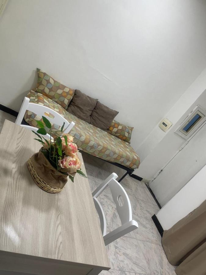 Casa Vacanza La Serenella Apartamento Nápoles Exterior foto